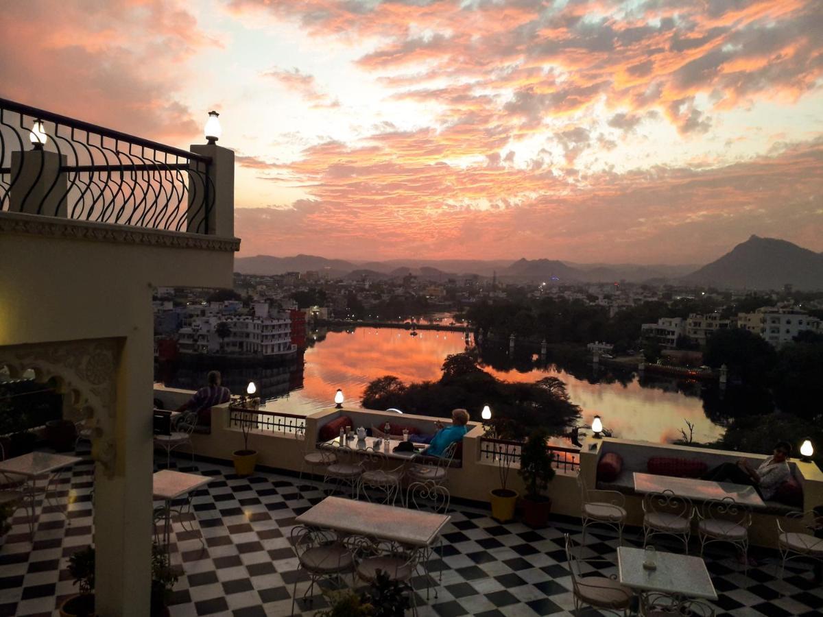 أُودايبور Hotel Mewari Villa المظهر الخارجي الصورة