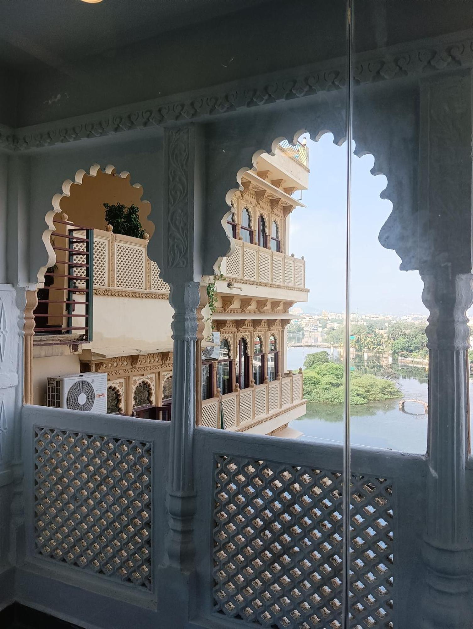 أُودايبور Hotel Mewari Villa المظهر الخارجي الصورة