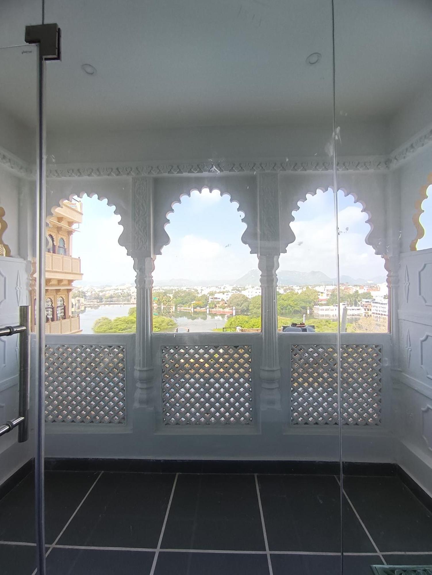 أُودايبور Hotel Mewari Villa المظهر الخارجي الصورة