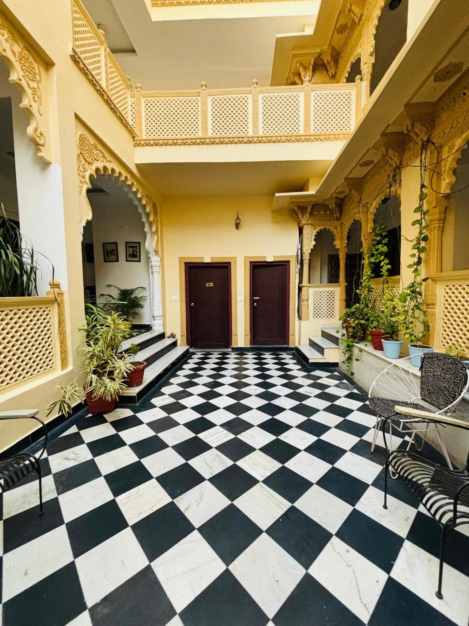 أُودايبور Hotel Mewari Villa المظهر الخارجي الصورة